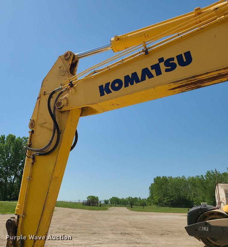 image for item LE9068 Komatsu PC400LC-8  excavator