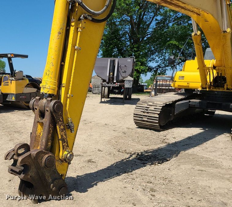 image for item LE9068 Komatsu PC400LC-8  excavator