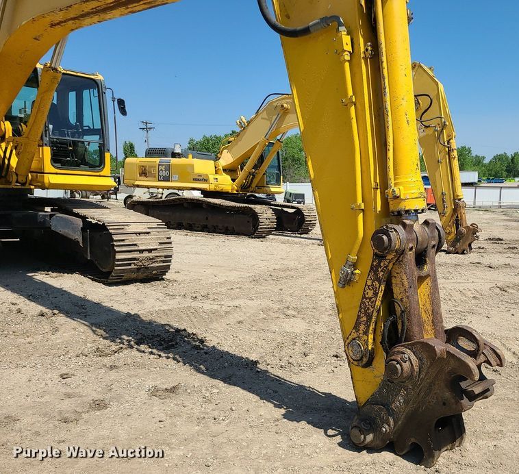 image for item LE9068 Komatsu PC400LC-8  excavator
