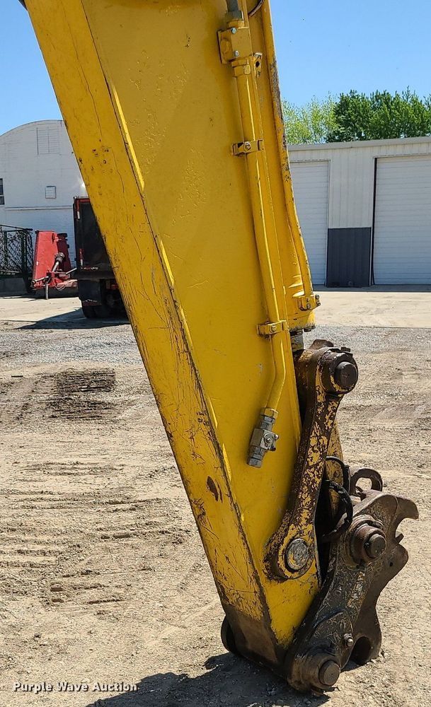image for item LE9068 Komatsu PC400LC-8  excavator