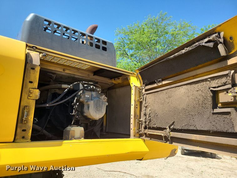 image for item LE9068 Komatsu PC400LC-8  excavator