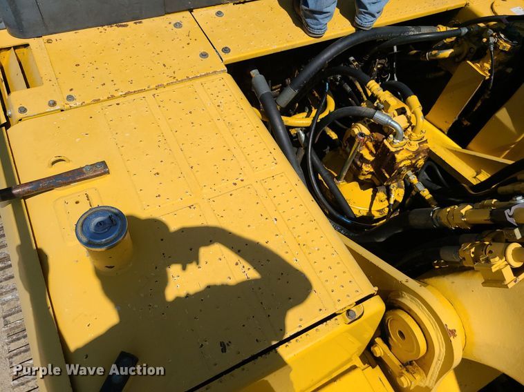 image for item LE9068 Komatsu PC400LC-8  excavator