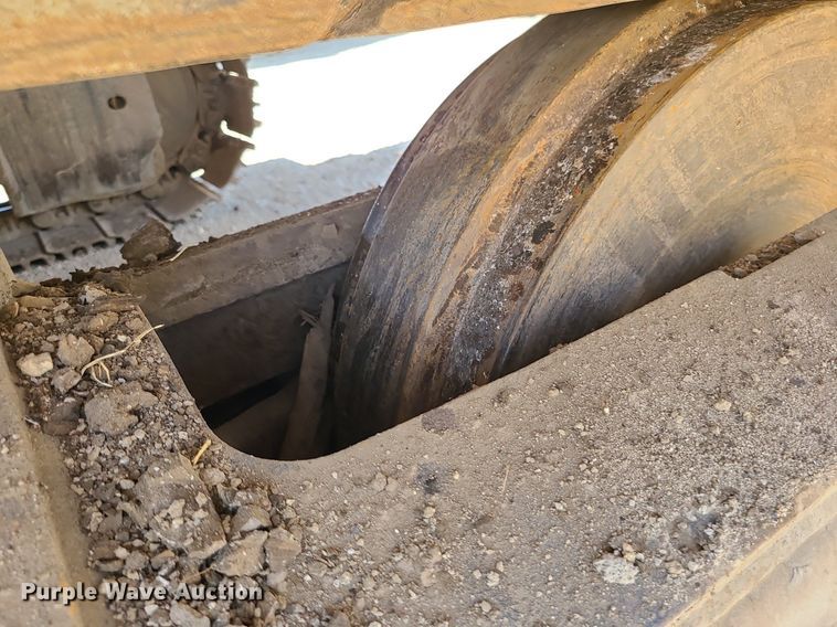 image for item LE9068 Komatsu PC400LC-8  excavator