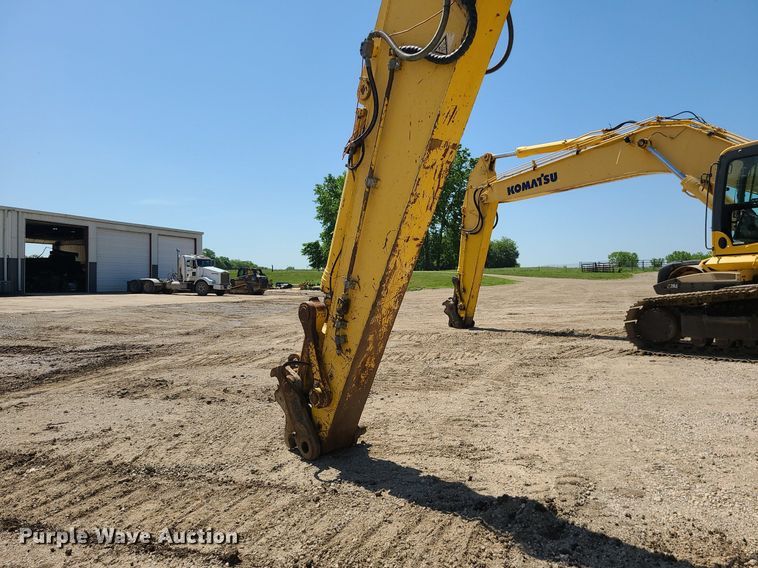 image for item LE9069 2006 Komatsu PC400LC-7L  excavator