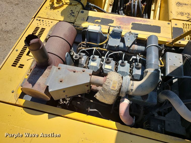 image for item LE9069 2006 Komatsu PC400LC-7L  excavator