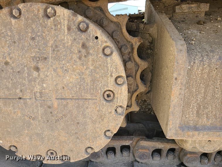 image for item LE9069 2006 Komatsu PC400LC-7L  excavator