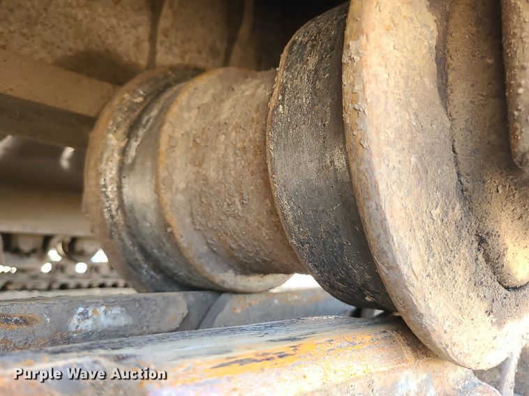 image for item LE9069 2006 Komatsu PC400LC-7L  excavator