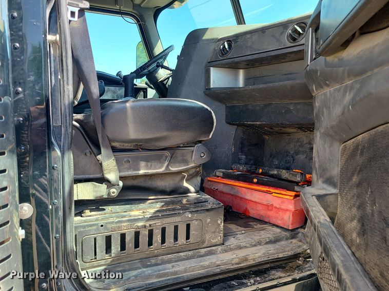 image for item LE9070 2012 Caterpillar CT660L  dump truck