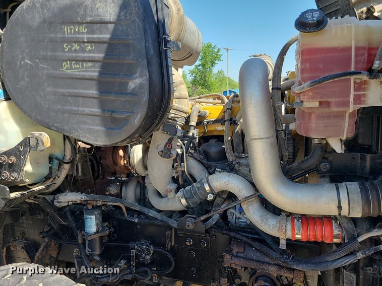 image for item LE9070 2012 Caterpillar CT660L  dump truck