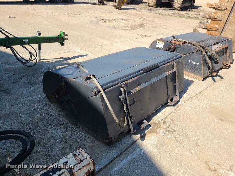 image for item LE9073 Bobcat 72 Sweeper  72" W skid steer broom