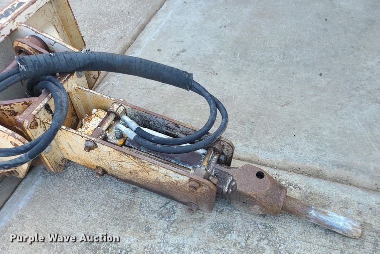 image for item LE9074 Kent  skid steer breaker