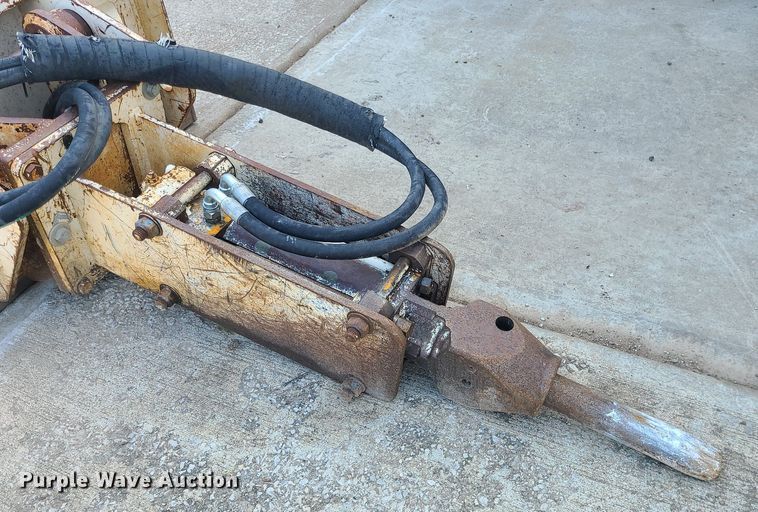 image for item LE9074 Kent  skid steer breaker