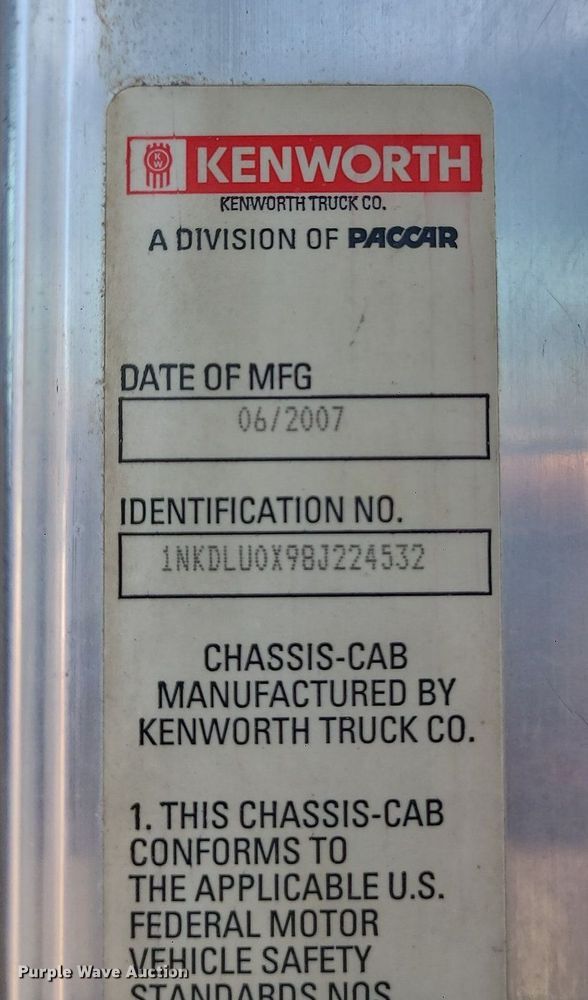 image for item LE9078 2008 Kenworth T800  dump truck