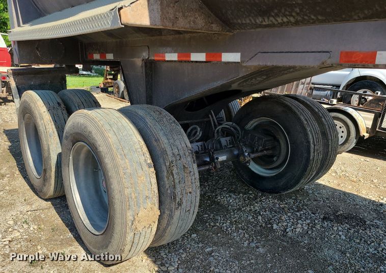 image for item LE9081 2017 Armor Lite SHD-28/42  dump trailer