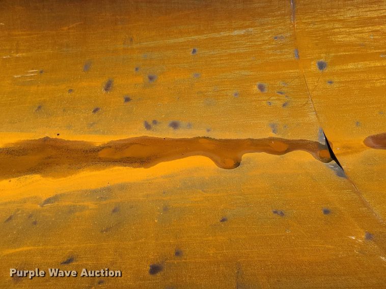 image for item LE9081 2017 Armor Lite SHD-28/42  dump trailer