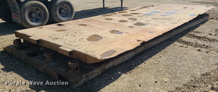 image for item LE9082 Trench box