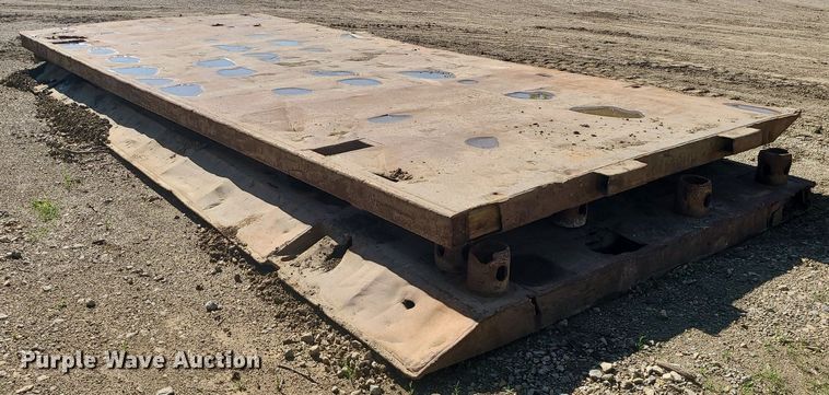 image for item LE9082 Trench box