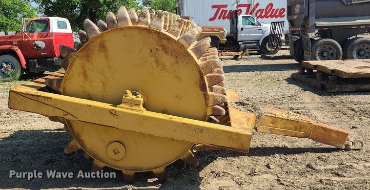 image for item LE9083 American Steel Works  wedge foot roller