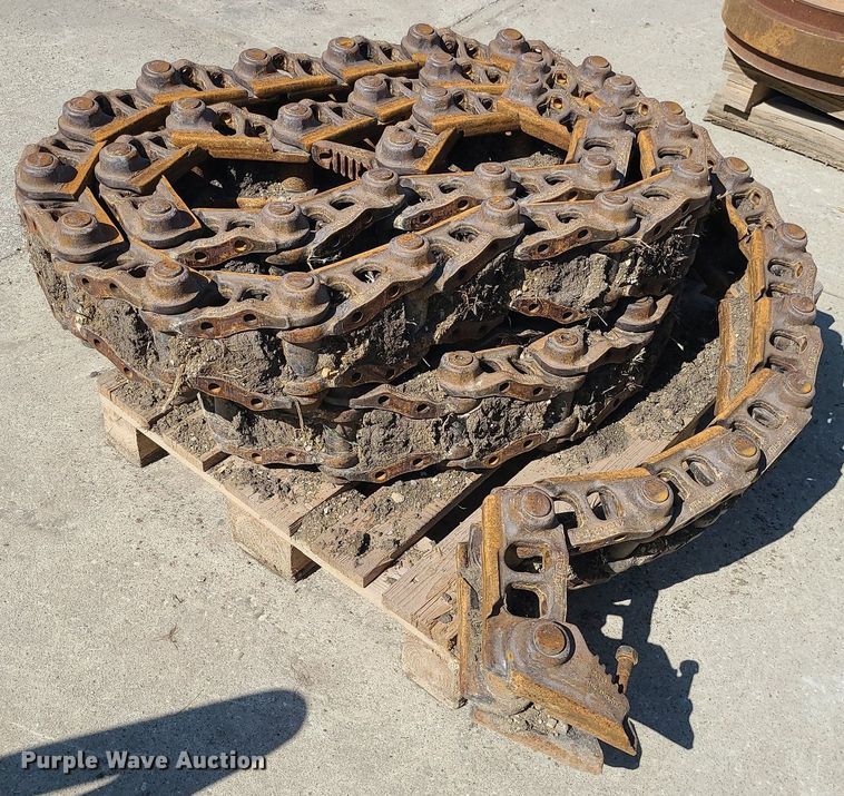 image for item LE9085 Dozer parts