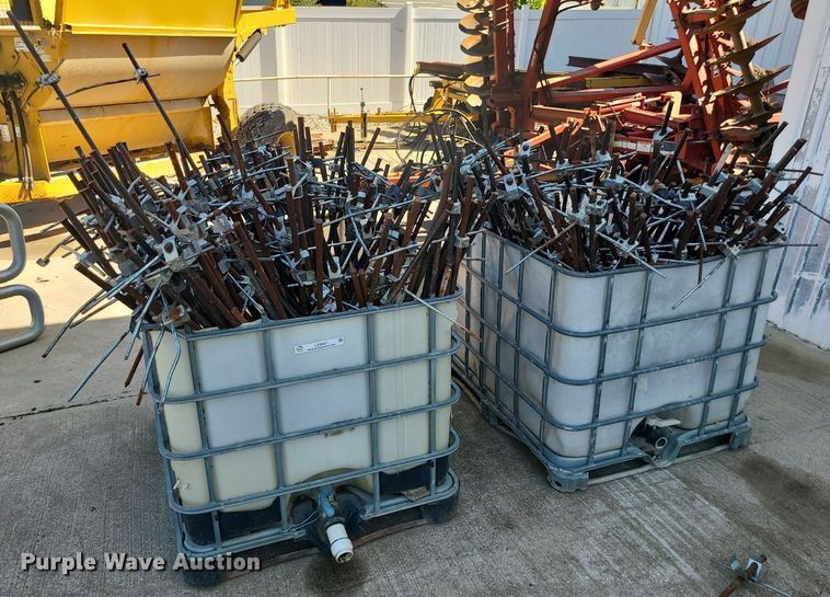 image for item LE9087 Concrete form stakes