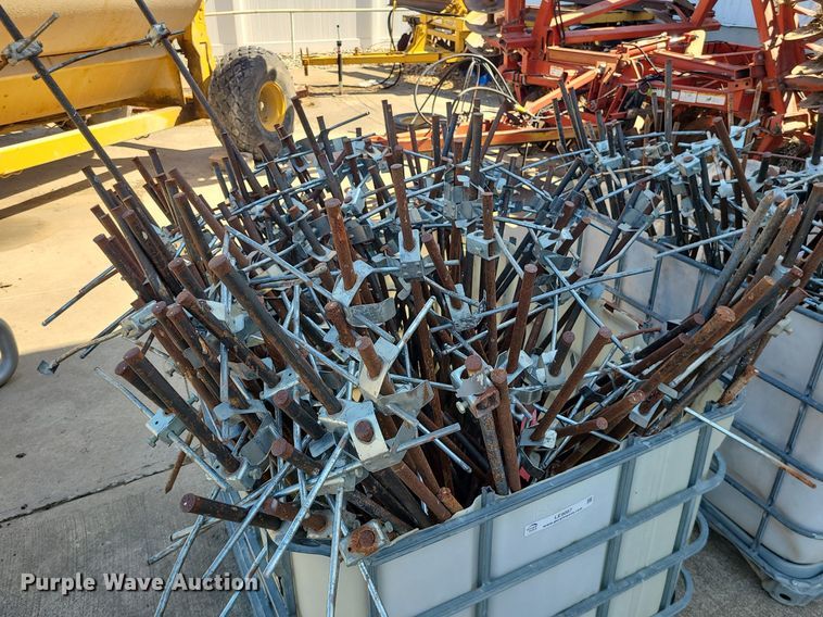 image for item LE9087 Concrete form stakes