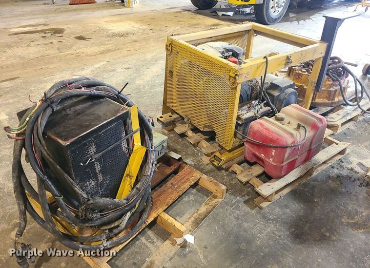 image for item LE9122 Ohio Magnetics  lifting magnet