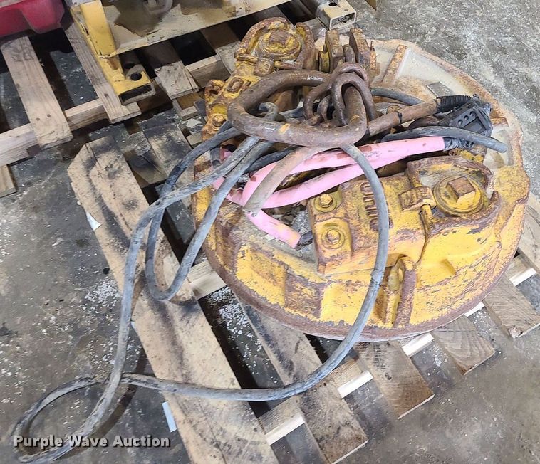 image for item LE9122 Ohio Magnetics  lifting magnet