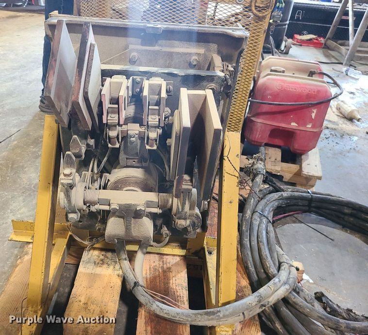 image for item LE9122 Ohio Magnetics  lifting magnet