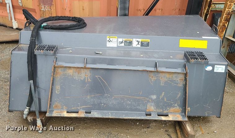 image for item LE9123 2017 Paladin Sweepster  skid steer broom