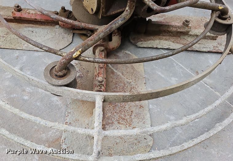 image for item LE9404 (2) power trowels