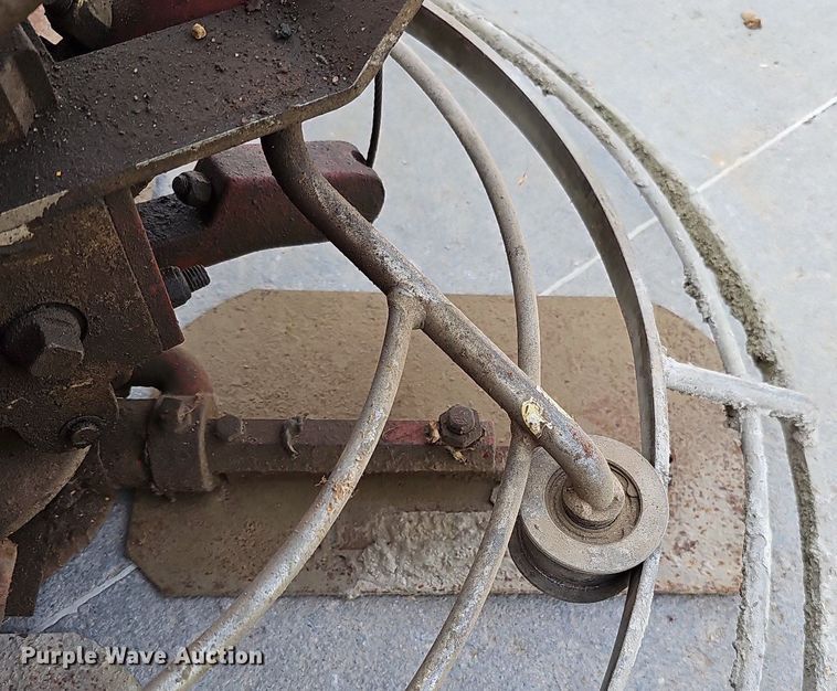 image for item LE9404 (2) power trowels