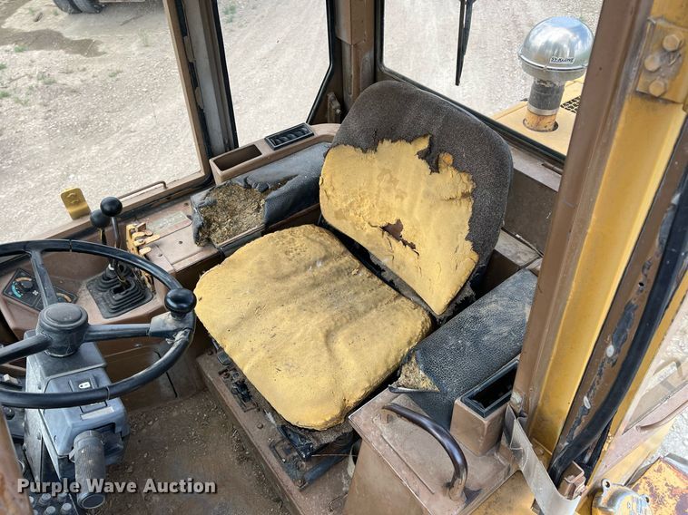 image for item LG9149 1991 Caterpillar IT12B  wheel loader