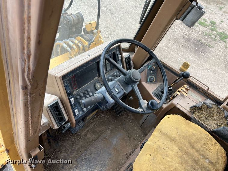 image for item LG9149 1991 Caterpillar IT12B  wheel loader