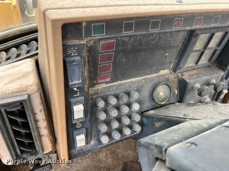 image for item LG9149 1991 Caterpillar IT12B  wheel loader