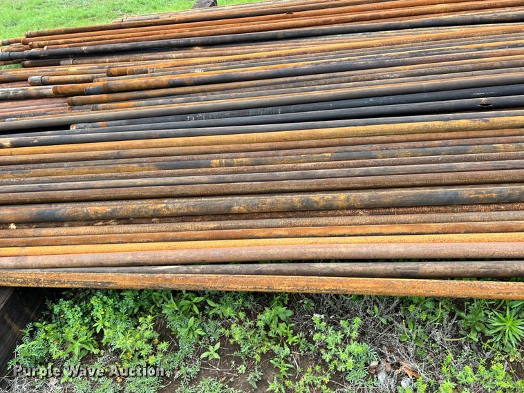 image for item LG9169 1000' of 2 3/8" oil field pipe
