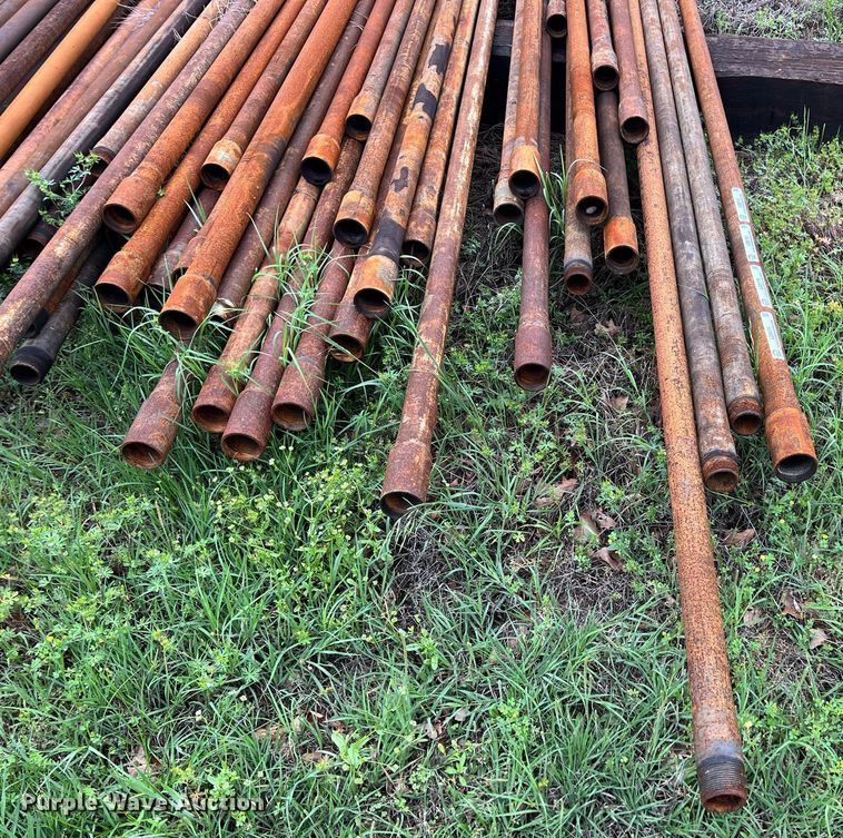 image for item LG9171 1000' of 2 3/8" oil field pipe