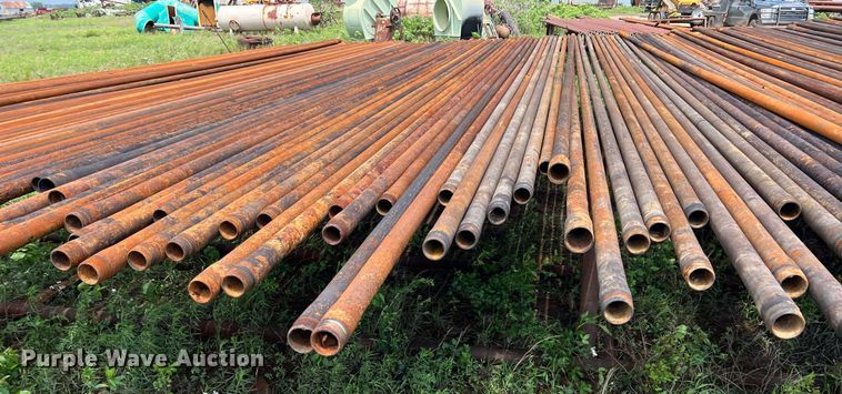 image for item LG9173 1000' of 2 3/8" oil field pipe