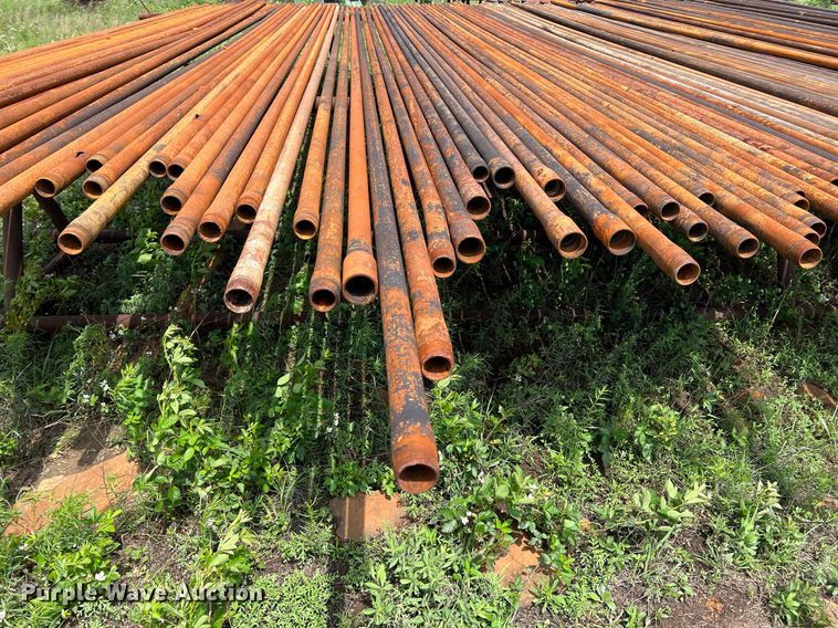 image for item LG9173 1000' of 2 3/8" oil field pipe