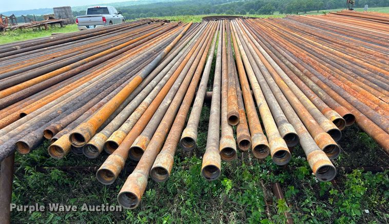 image for item LG9173 1000' of 2 3/8" oil field pipe