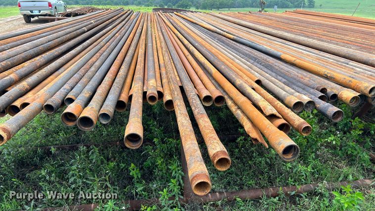 image for item LG9173 1000' of 2 3/8" oil field pipe