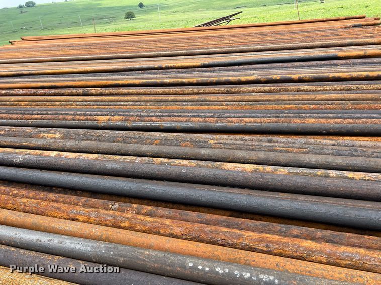 image for item LG9173 1000' of 2 3/8" oil field pipe