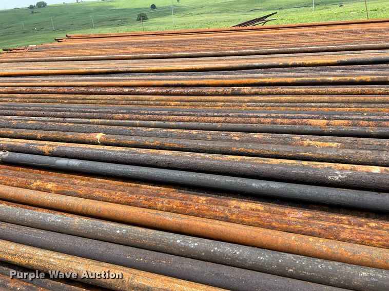 image for item LG9173 1000' of 2 3/8" oil field pipe