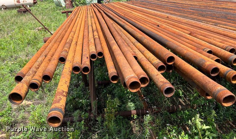 image for item LG9174 1000' of 2 3/8" oil field pipe