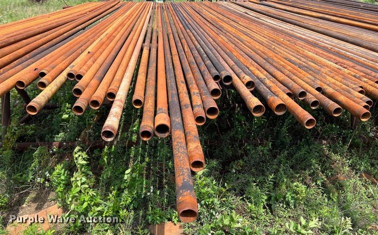 image for item LG9174 1000' of 2 3/8" oil field pipe