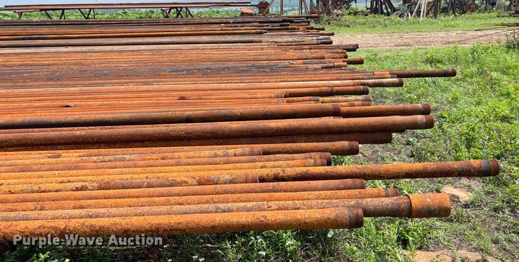 image for item LG9174 1000' of 2 3/8" oil field pipe