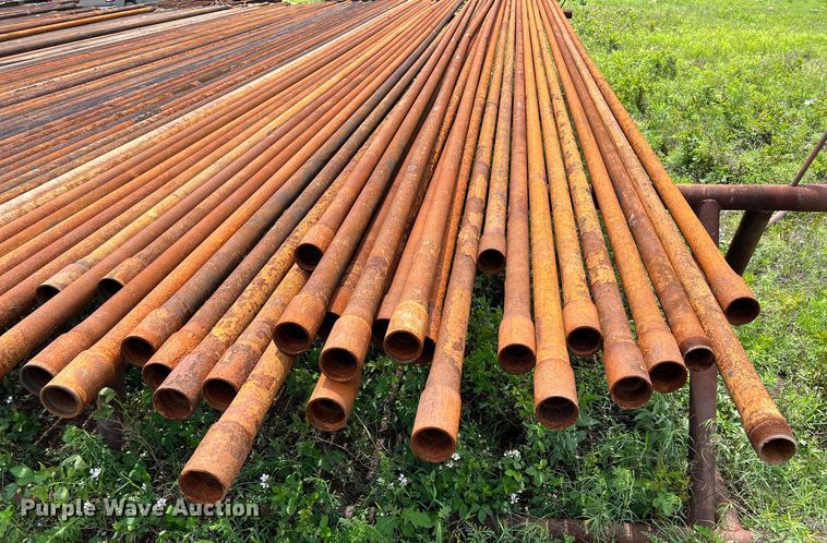 image for item LG9174 1000' of 2 3/8" oil field pipe