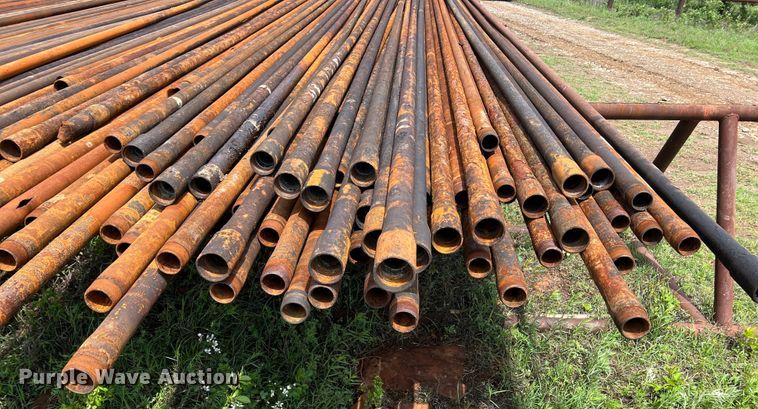 image for item LG9175 1000' of 2 3/8" oil field pipe