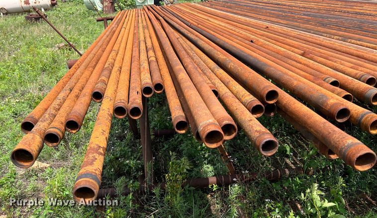 image for item LG9175 1000' of 2 3/8" oil field pipe