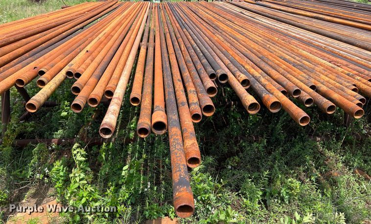 image for item LG9175 1000' of 2 3/8" oil field pipe