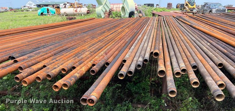image for item LG9175 1000' of 2 3/8" oil field pipe